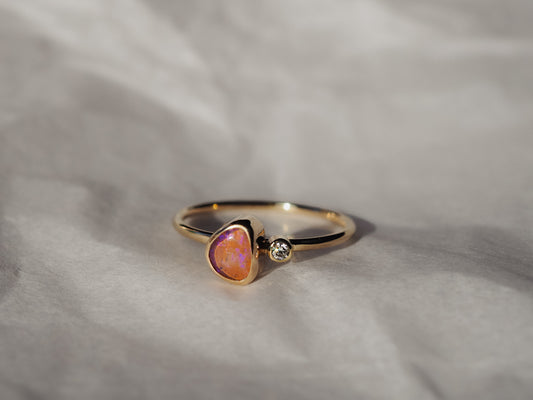 14k Gold Australian Opal Ring (Size 7)