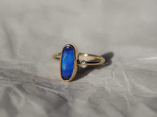 14k Gold Australian Opal Ring (Blue)(Size 6)