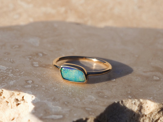 14k East West Opal Ring (Size 8)